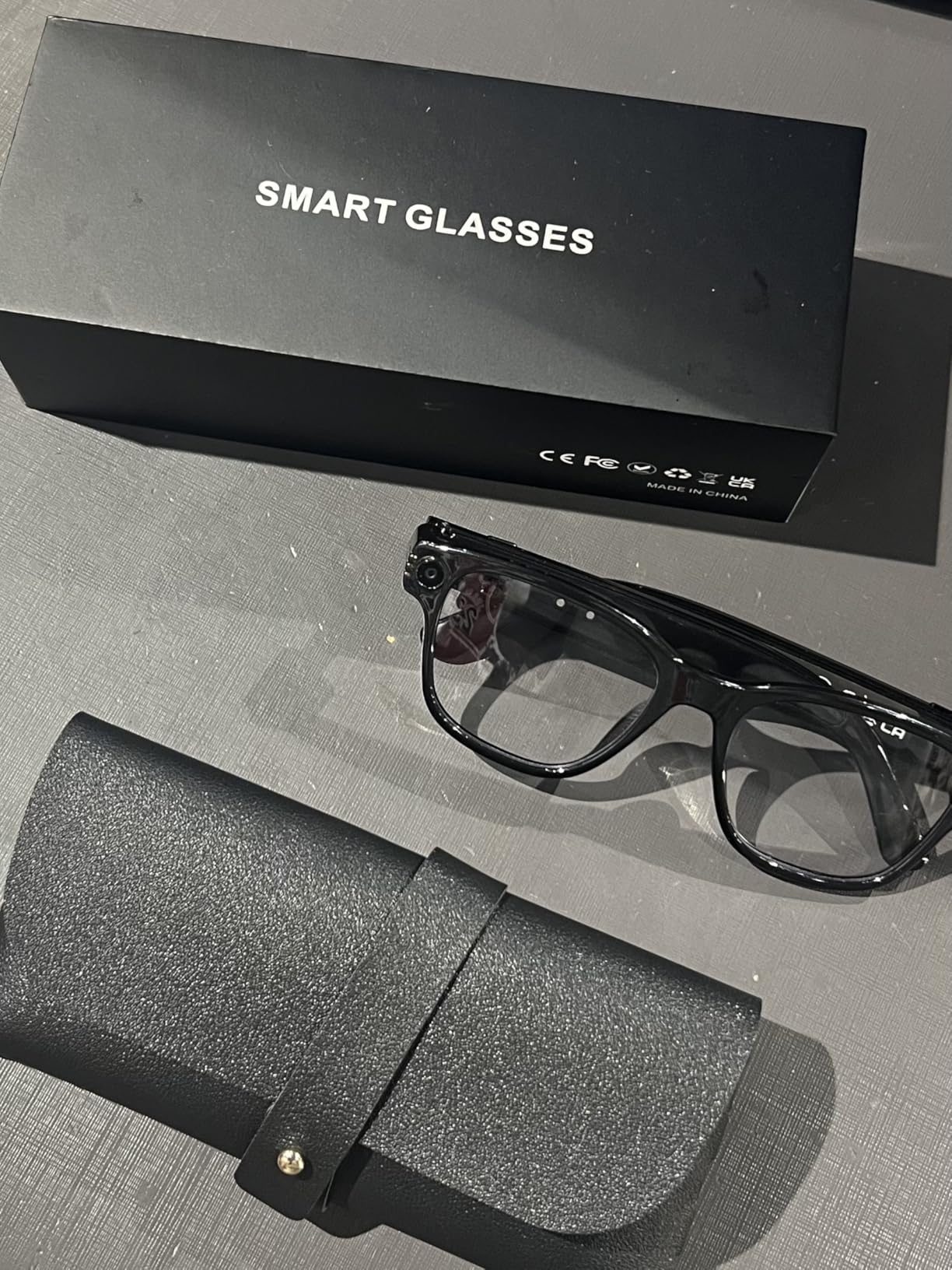 VisionX AI Pro™ - foto reale